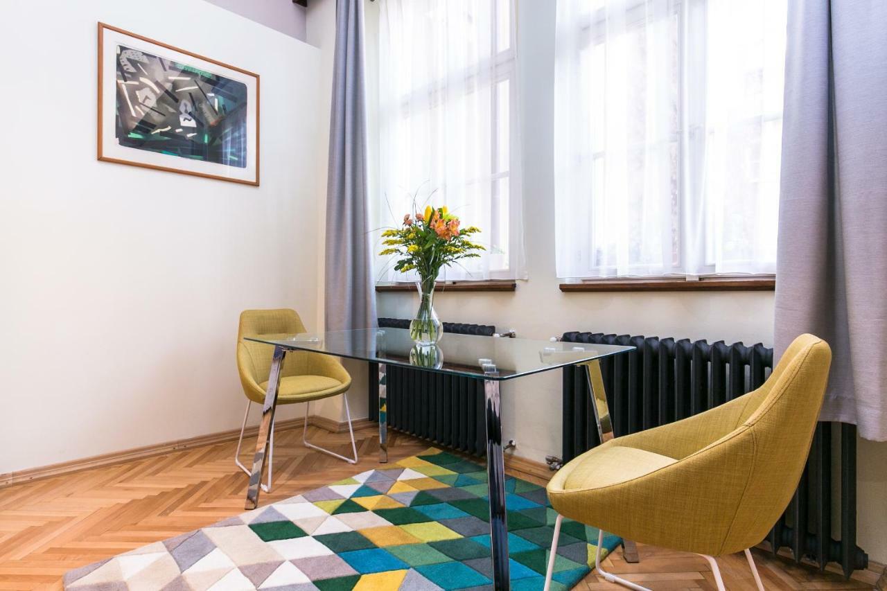 Apartment Nebovidy I - Historic Centre - Terrace - Air Conditioning プラハ エクステリア 写真